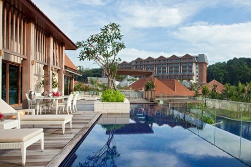 Sentosa World Beach Villa Tour Package